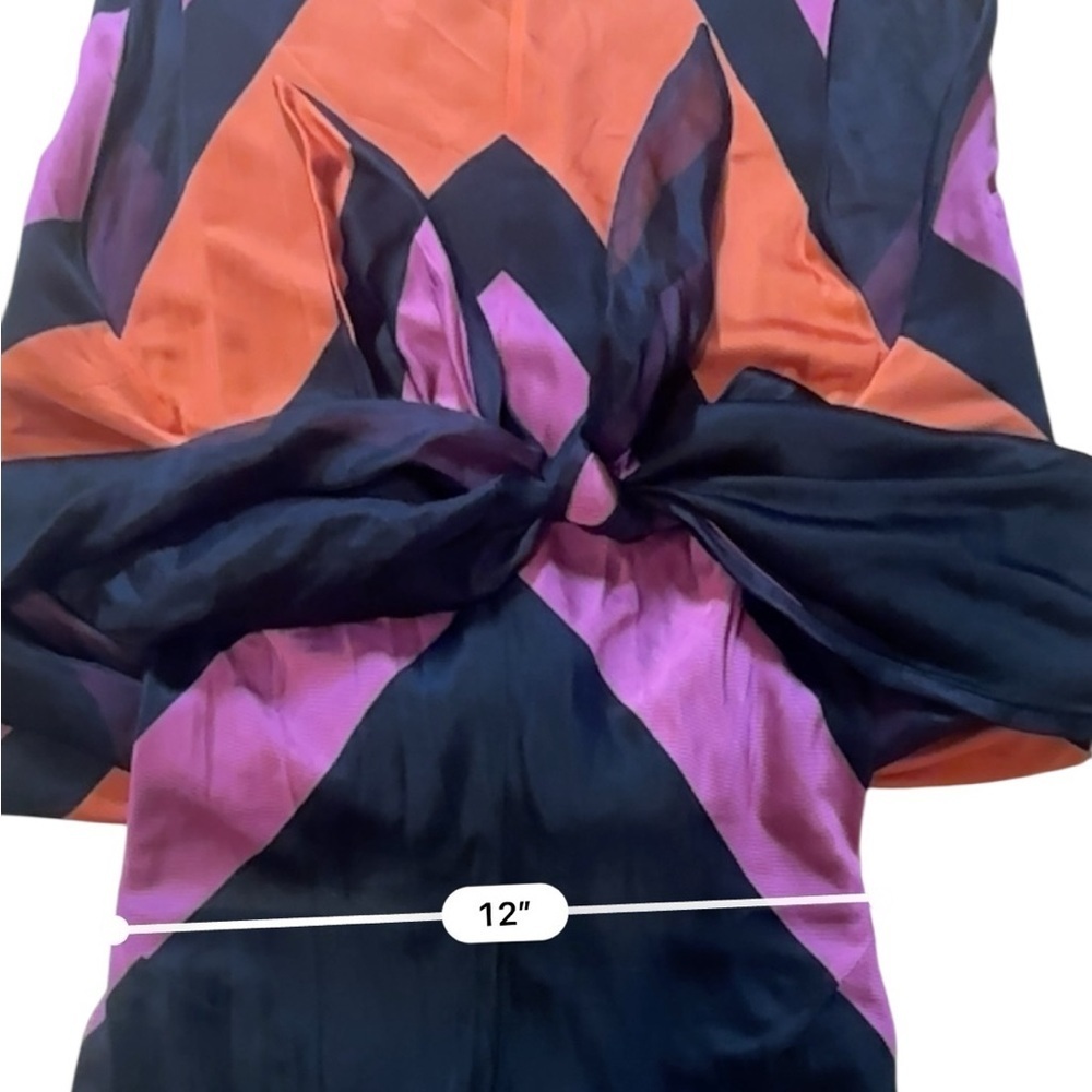 Balenciaga by Nicolas Ghesquière Graphic Knot Flared Dress Fall 2007 Collection - Picture 13 of 14